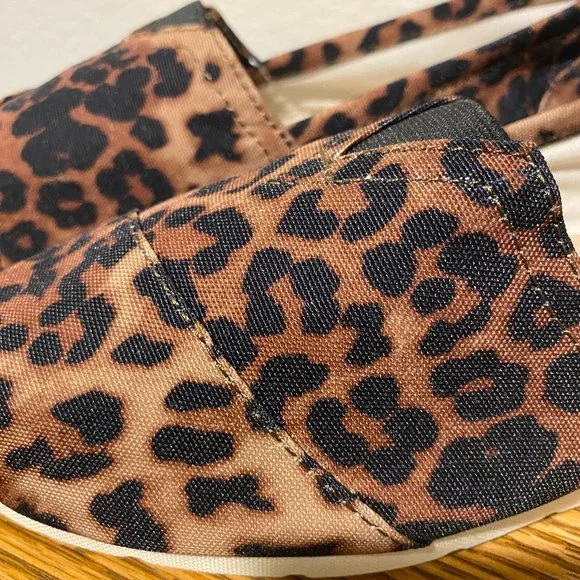 Charlie Paige Leopard Print Canvas Ballet Shoes - Picture 3 of 11